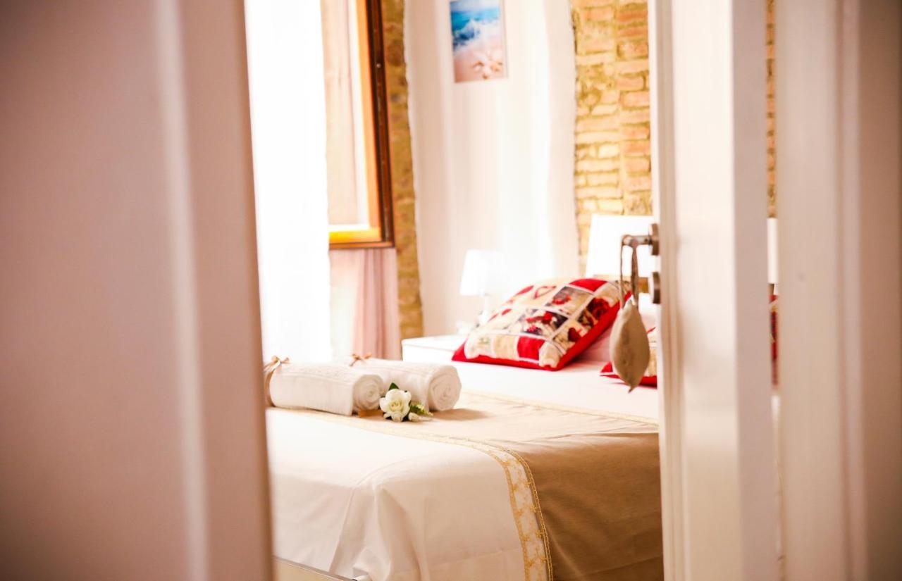 B&B La Dimora Di Tommaso Apartment - Dimora Storica Bike Friendly Ortona Ngoại thất bức ảnh