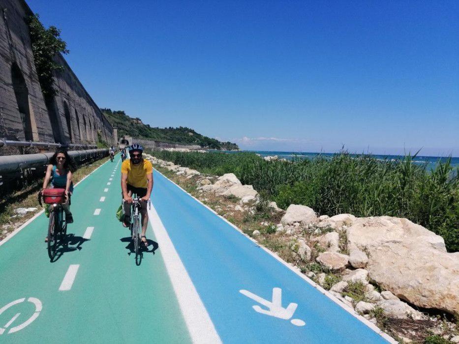 B&B La Dimora Di Tommaso Apartment - Dimora Storica Bike Friendly Ortona Ngoại thất bức ảnh