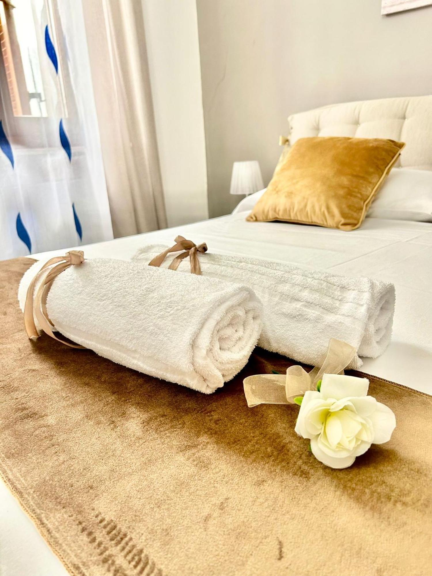 B&B La Dimora Di Tommaso Apartment - Dimora Storica Bike Friendly Ortona Ngoại thất bức ảnh